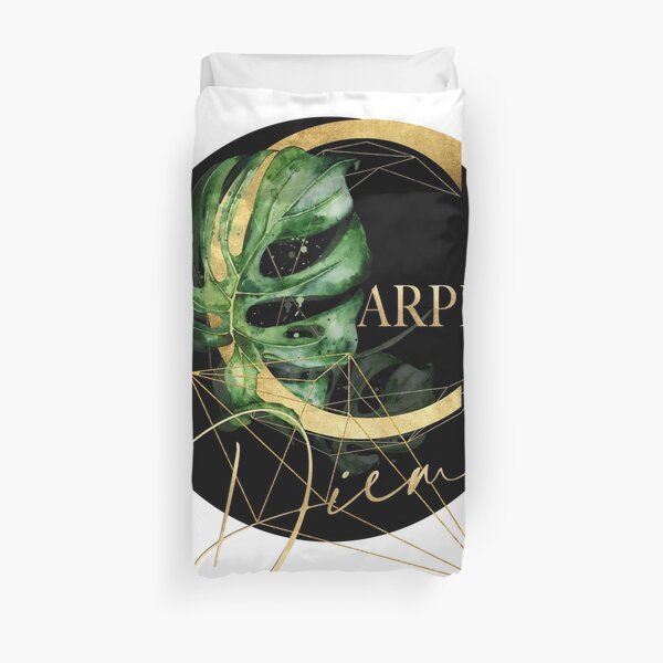 Carpe Diem – Inspiring quote in gold. Duvet Cover