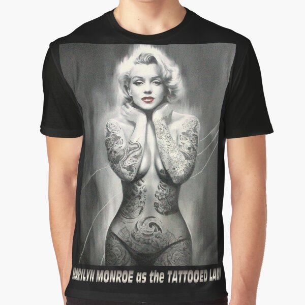Aperçu de l'œuvre MARILYN MONROE : dans le rôle de la FEMME TATOUÉE Imprimer créée et vendue par posterbobs.