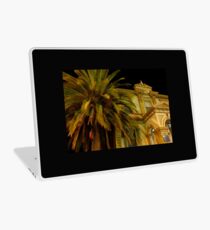 money doesn't grow on trees Laptop Skin