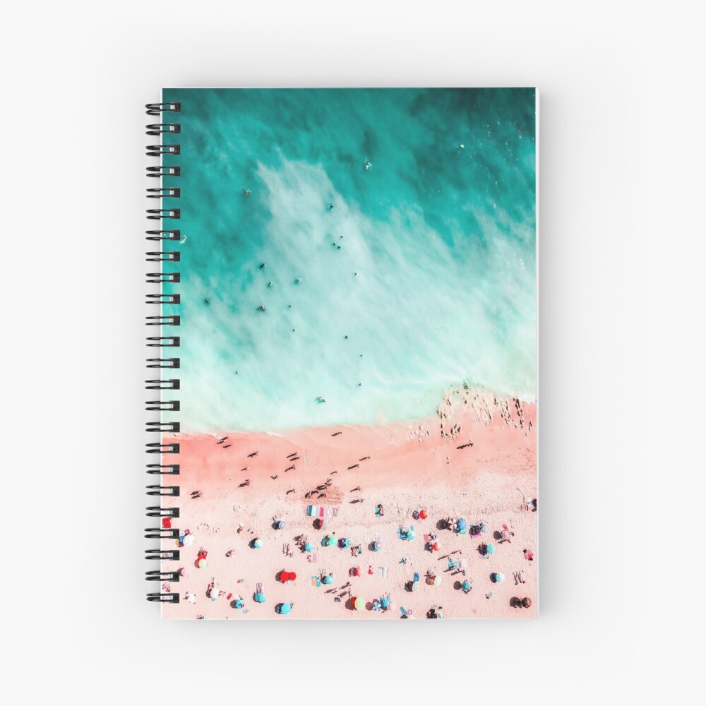 Menschenmenge An Der Algarve In Portugal Uberfullten Strand