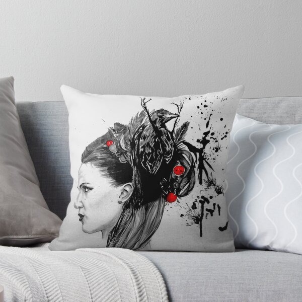 Item preview, Regina - Raven designed and sold by Loanne Lecoq.