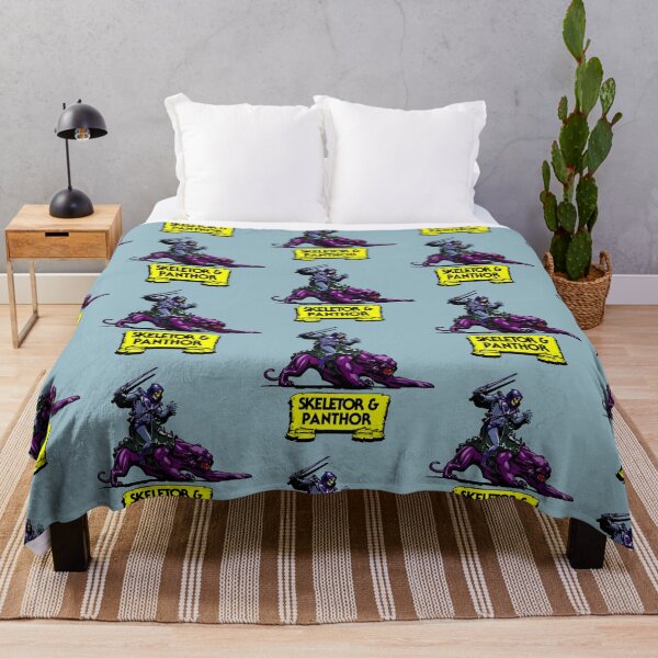 Vintage Skeletor style Print - SKELETOR & PANTHOR Throw Blanket