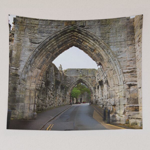 Artikelvorschau, Doppelbogen auf den Pends von St. Leonard's School, St. Andrews, Fife, Schottland, Großbritannien entworfen und verkauft von Yannik Hay.