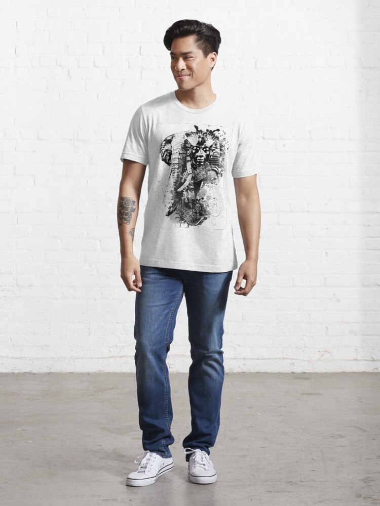 Alternate view of Nubia Essential T-Shirt