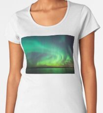 Northern lights over lake in Finland Premium Scoop T-Shirt