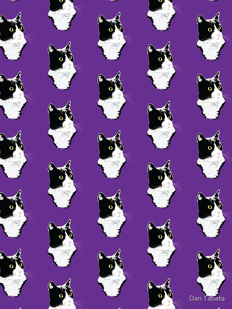 Regal Tuxedo Kitty by dmtab