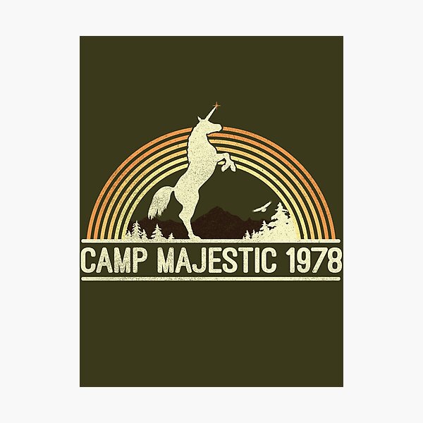 Aperçu de l'œuvre CAMP MAJESTIC créée et vendue par BeanePod.