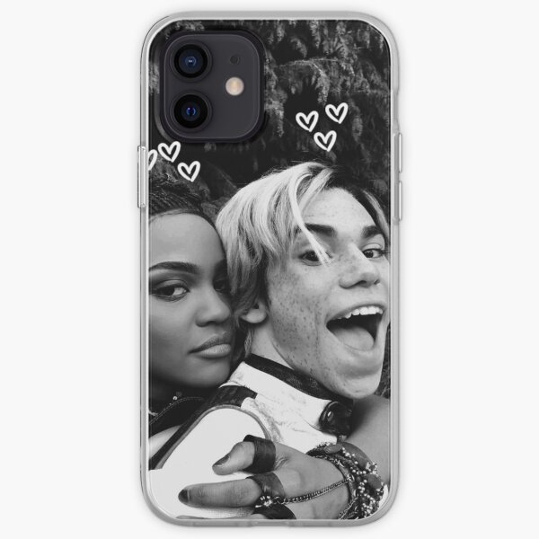 Cameron Boyce & China Anne McClain (Fanmade Descendants Merch) iPhone Soft Case