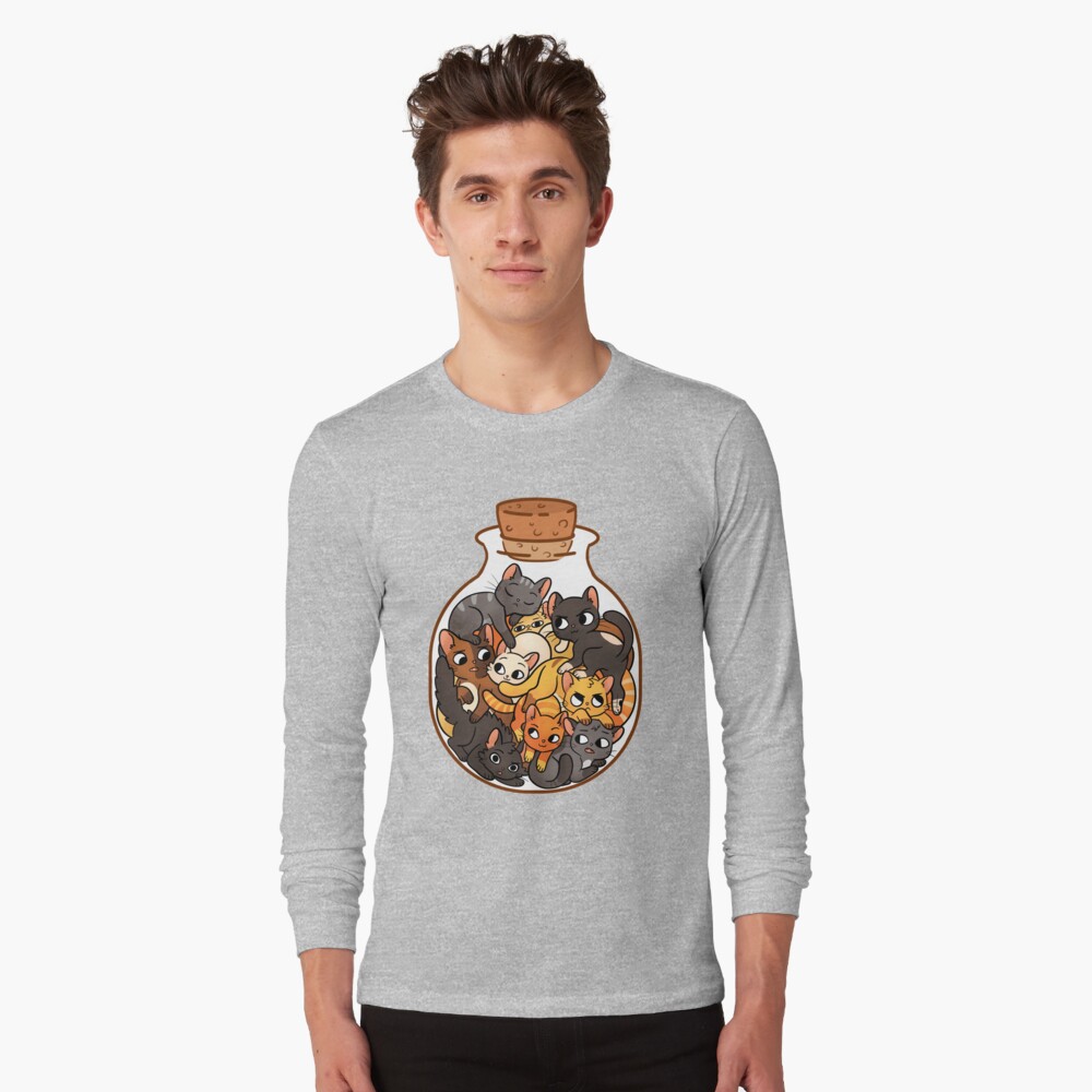 Aperçu de l'œuvre T-shirt manches longues créée et vendue par katiecrumpton.