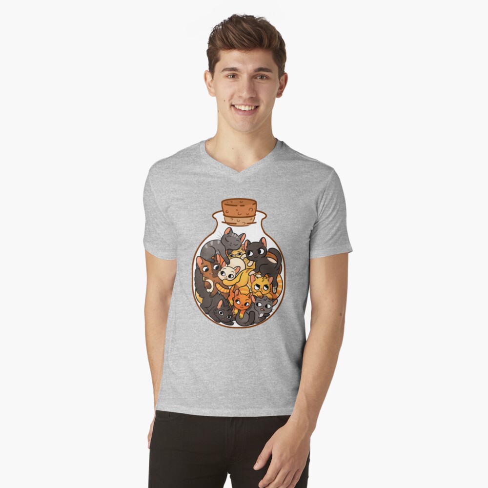 Aperçu de l'œuvre T-shirt col V créée et vendue par katiecrumpton.