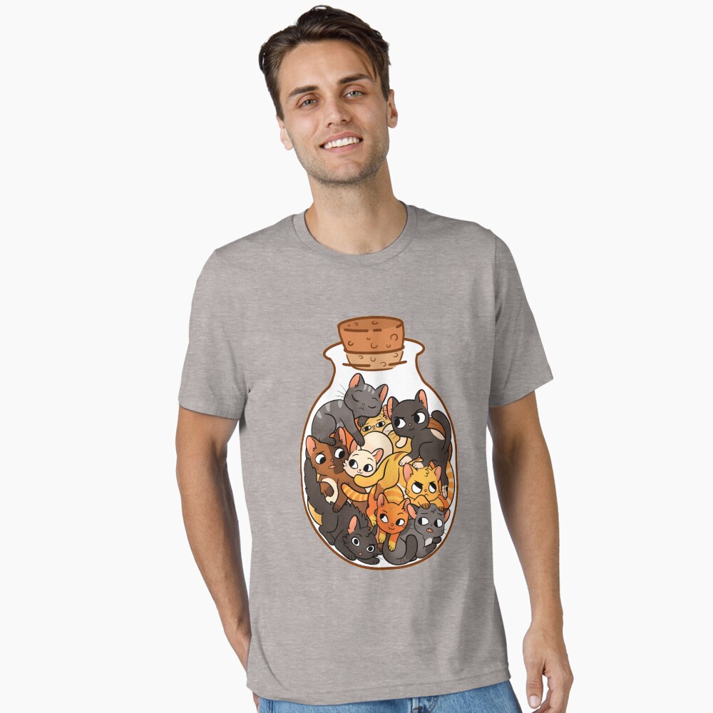 Aperçu de l'œuvre T-shirt essentiel créée et vendue par katiecrumpton.