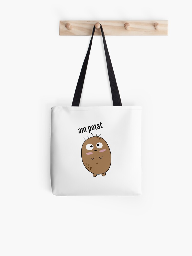 Am Potat Meme Potato Cutie Erroten Mit Zusammengekniffenen Augen Stofftasche Von Plumpjose Redbubble