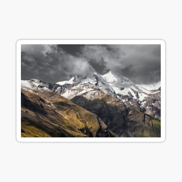 Dramatisches Wetter in den Bergen der Hohe Tauern im Nationalpark Sticker