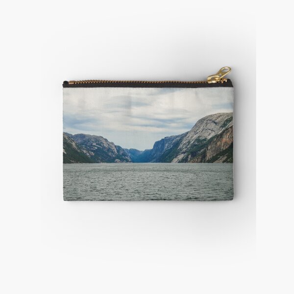 Artikelvorschau, Fjord entworfen und verkauft von Karol Majewski.