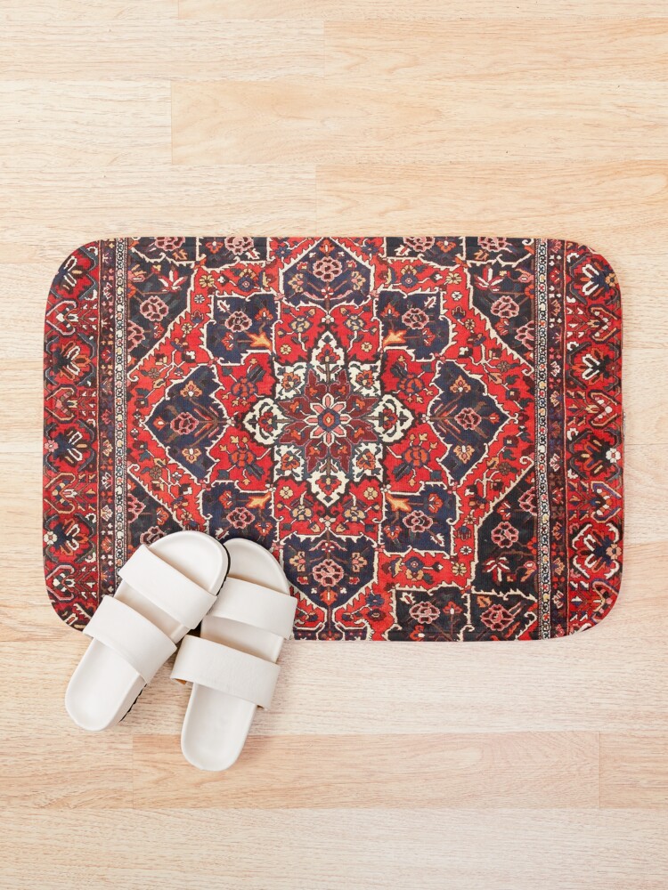 Alternate view of Tufted carpet / loop pile / Bakhtiari Rug | Antique Persian Bakhtiari Carpet wool Bath Mat