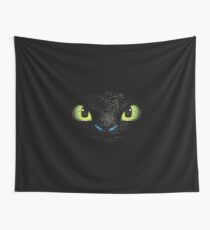 Toothless fiery eyes Wall Tapestry