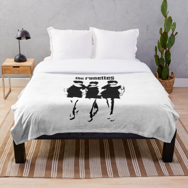 Ronettes Throw Blanket