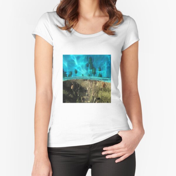 Fitted Scoop T-Shirt