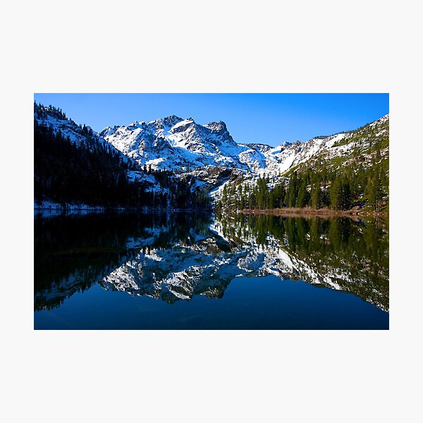 Aperçu de l'œuvre Sierra Buttes créée et vendue par flyfish70.