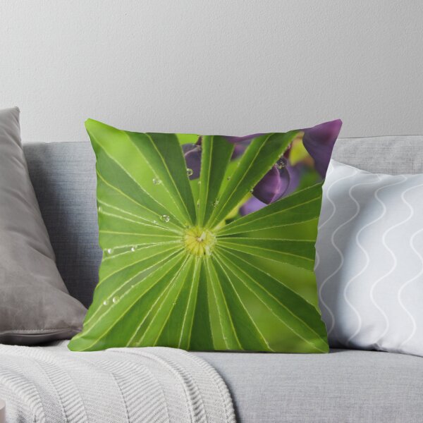 Item preview, planta verde con flores de color púrpura designed and sold by LonaBon.