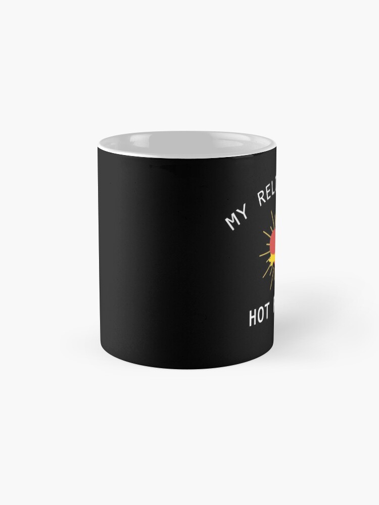 Imagen 4 de 6, Taza de café con la obra Mi religión es el sacerdote ardiente | Regalo de Fleabag | Sagrado Corazón, diseñada y vendida por Nada18.