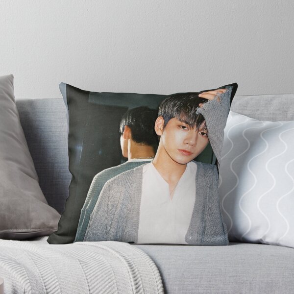 Item preview, WANNA ONE NOTHING WITHOUT YOU ONG SEONGWOO designed and sold by PD101EMPORIUM.