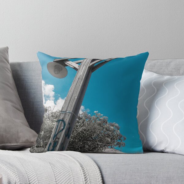 Item preview, Luz solitaria designed and sold by Malik Jayawardena.