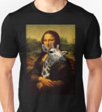 Mona Lisa Loves Giraffes Unisex T-Shirt