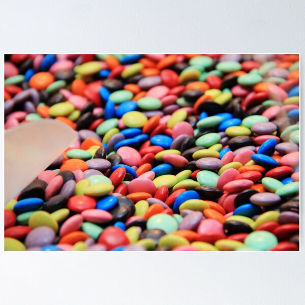Aperçu de l'œuvre M & Ms colorés créée et vendue par Beh Meng Khiang.