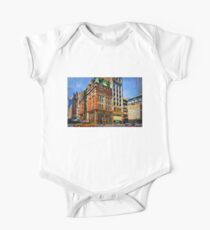 Manhattan Street Scene One Piece - Short Sleeve