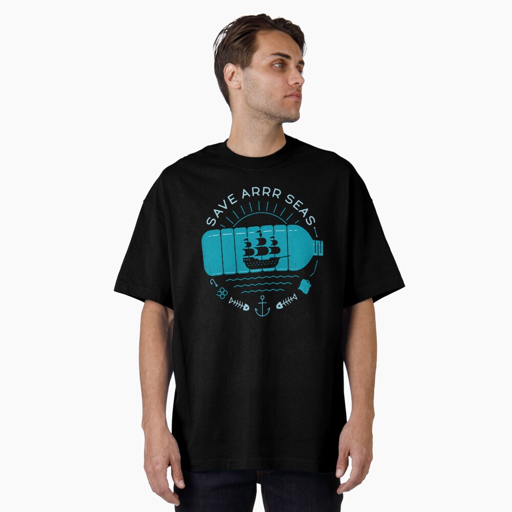 Aperçu de l'œuvre T-shirt oversize créée et vendue par thepapercrane.