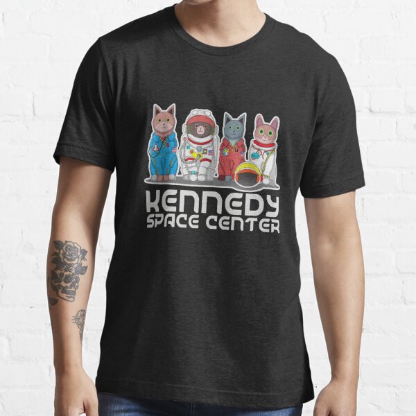 Cat Astronaut Kennedy Space Center Essential T-Shirt