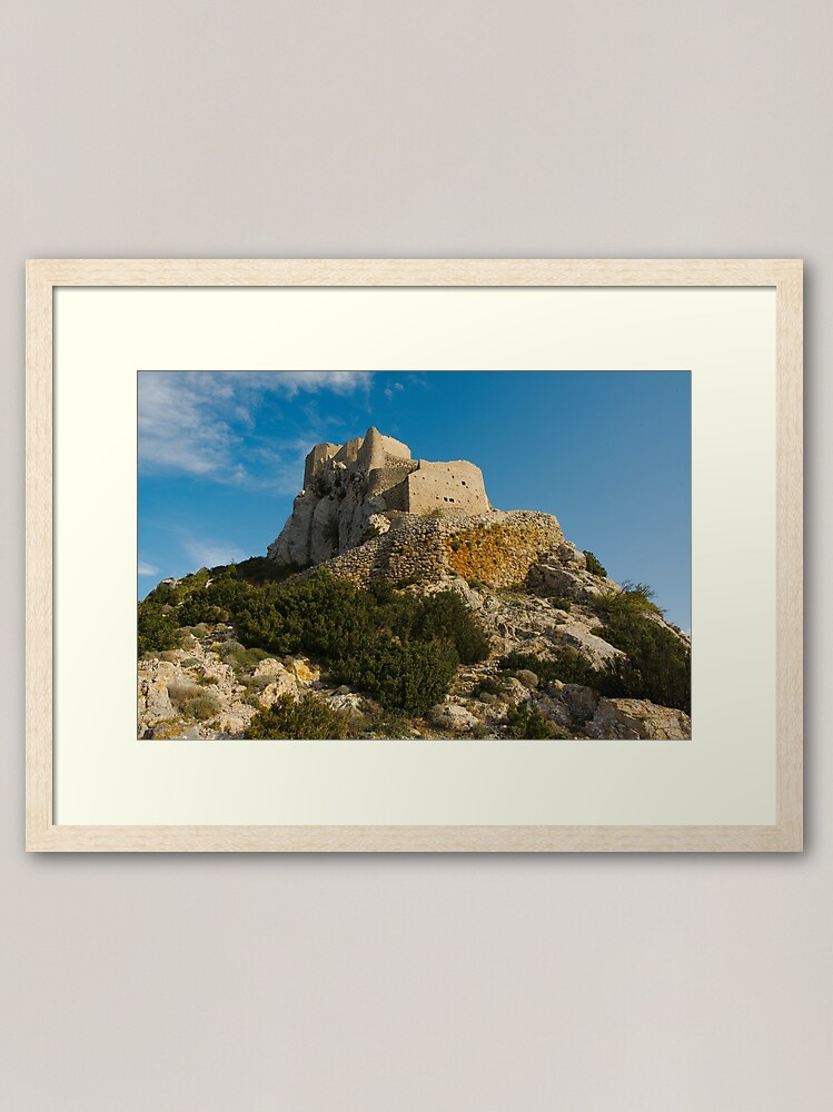Impression encadrée ''Contre-plongée au pied du château de Quéribus' : autre vue