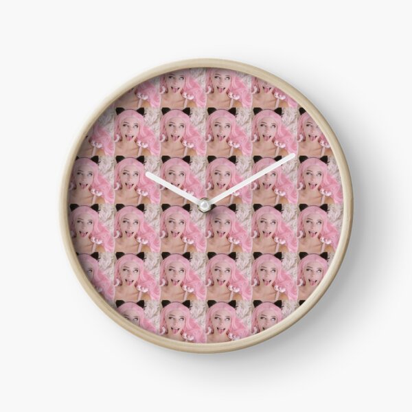 Belle Delphine Horloge
