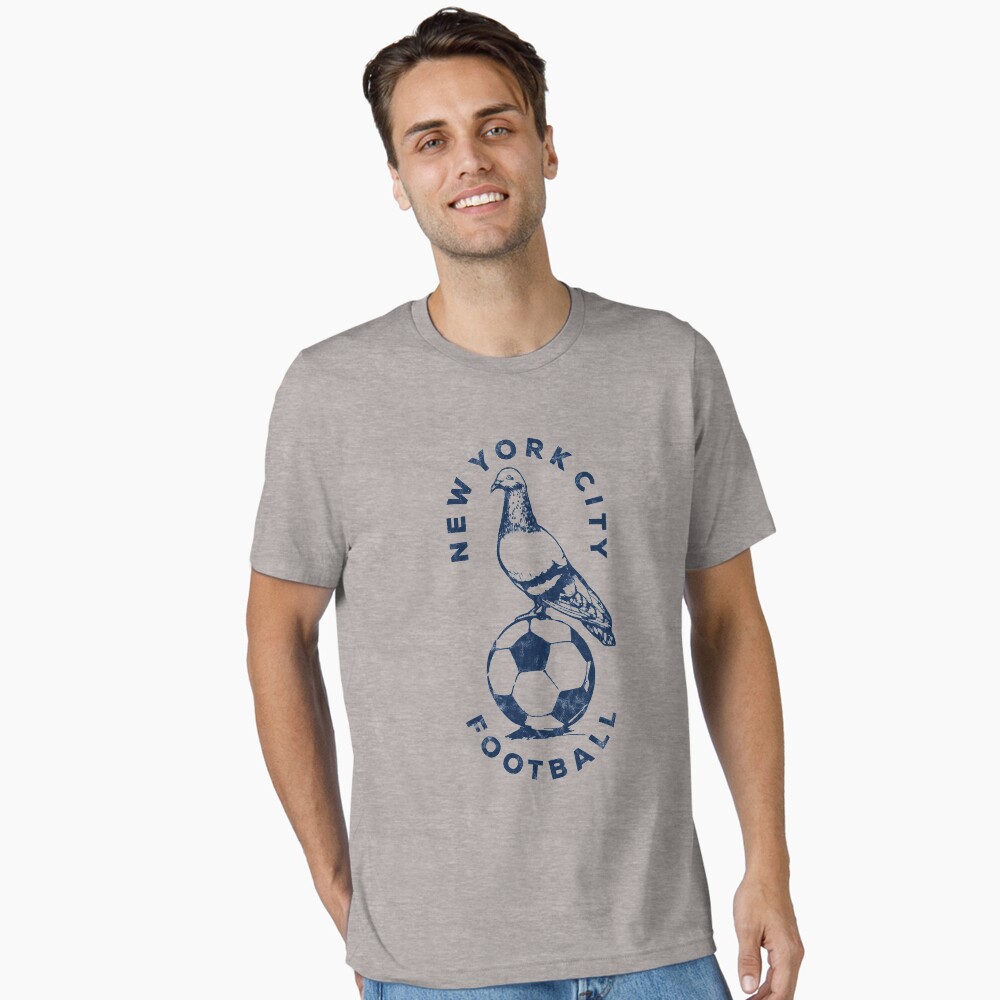 Artikel-Vorschau von Essential T-Shirt, designt und verkauft von ObsidianFox.