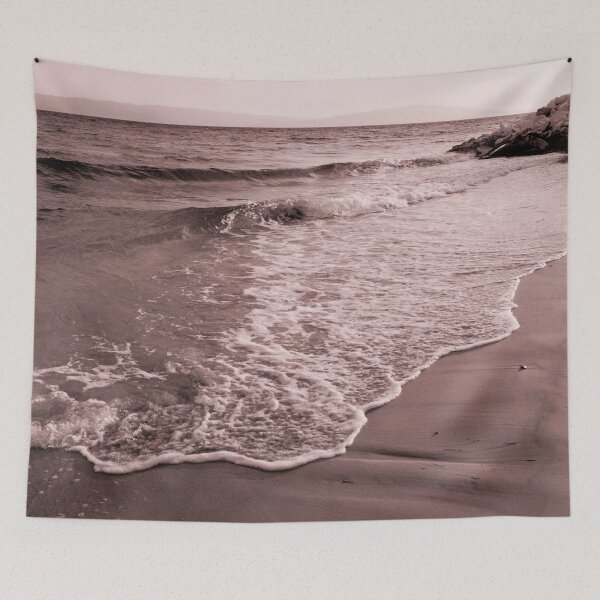 Aperçu de l'œuvre Seafoam monochrome jours de plage créée et vendue par by-jwp.