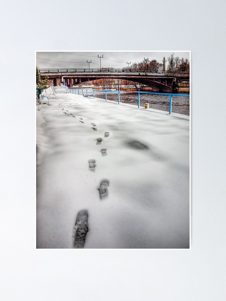 Alternate view of Footprints in the Snow - Tartu Poster
