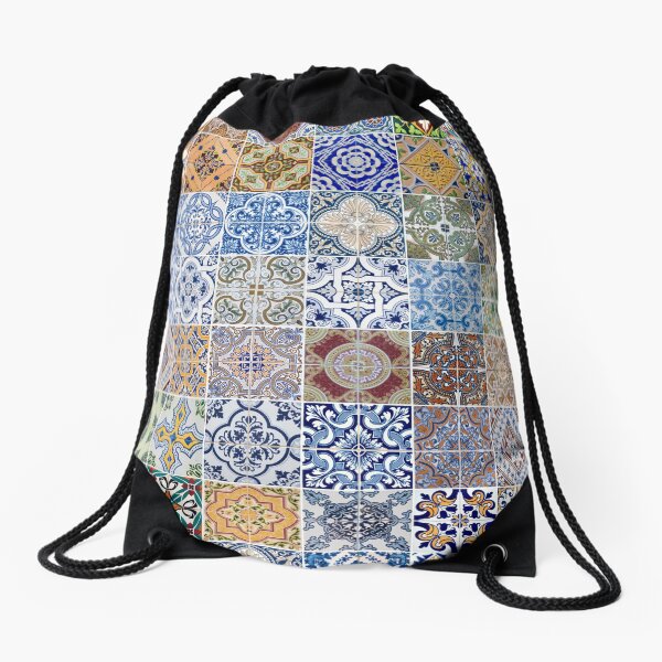 Aperçu de l'œuvre Ensemble de 48 motifs de carreaux de céramique créée et vendue par homydesign.