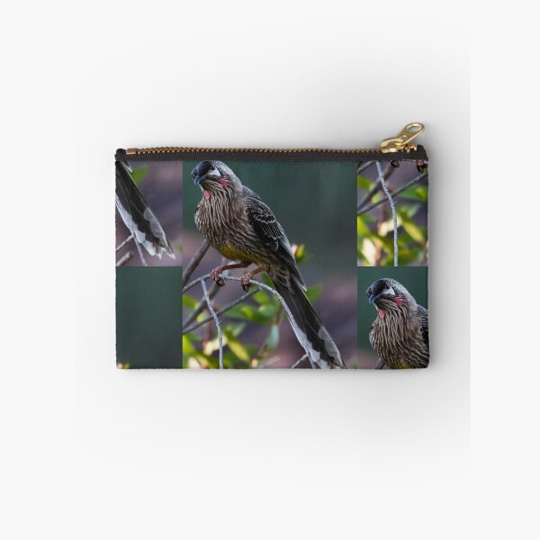 Artikelvorschau, Selbstgefälliger roter Wattlebird entworfen und verkauft von Sandra Chung.
