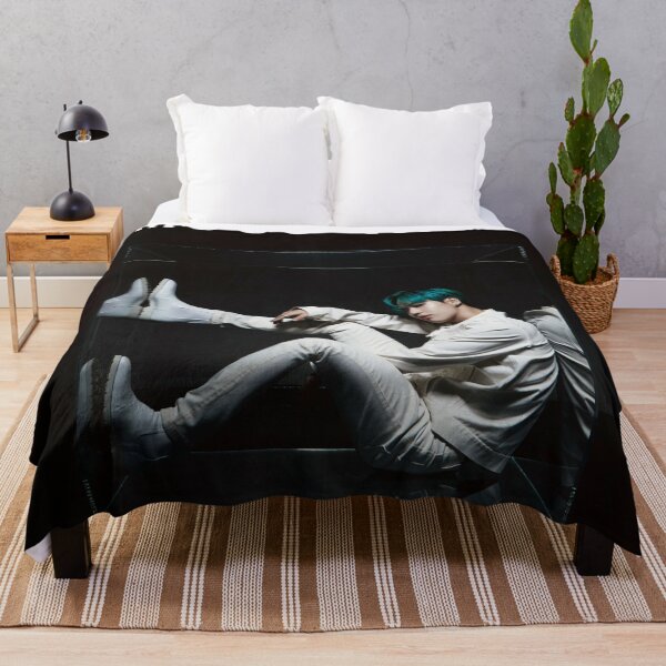 Item preview, SHINee TAEMIN FAMOUS designed and sold by SHINeeEMPORIUM.