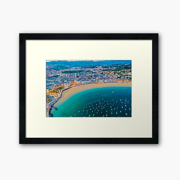 Vista previa del artículo con la obra «Impresionante vista aérea de Donostia San Sebastián # 5», diseñado y vendido por M Tchaikovsky.