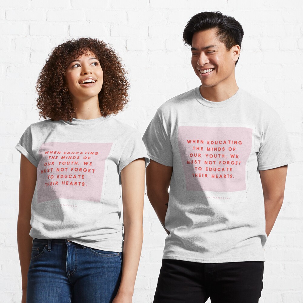 Vista previa del artículo con la obra «Camiseta clásica», diseñado y vendido por EvyStickersx.