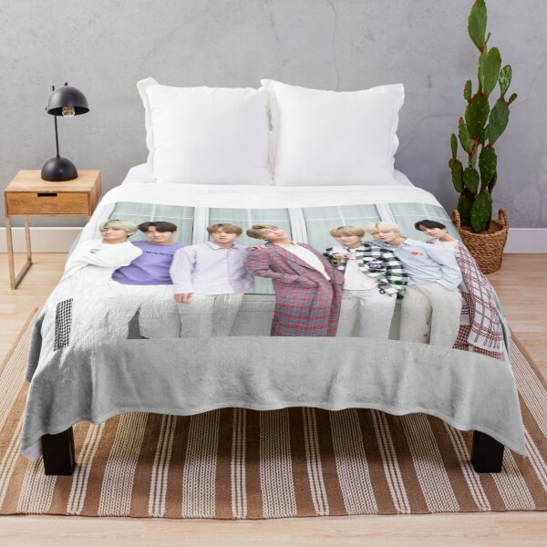 BTS WHITE DAY 2019 Throw Blanket