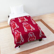 Izabel from Saga Comforter