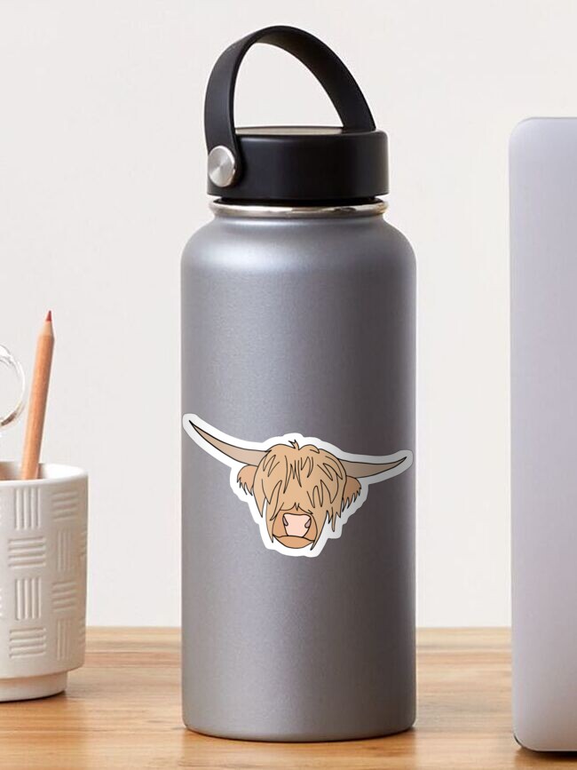 Imagen 1 de 3, Pegatina con la obra Vaca de las Tierras Altas de Escocia, diseñada y vendida por carinasav.