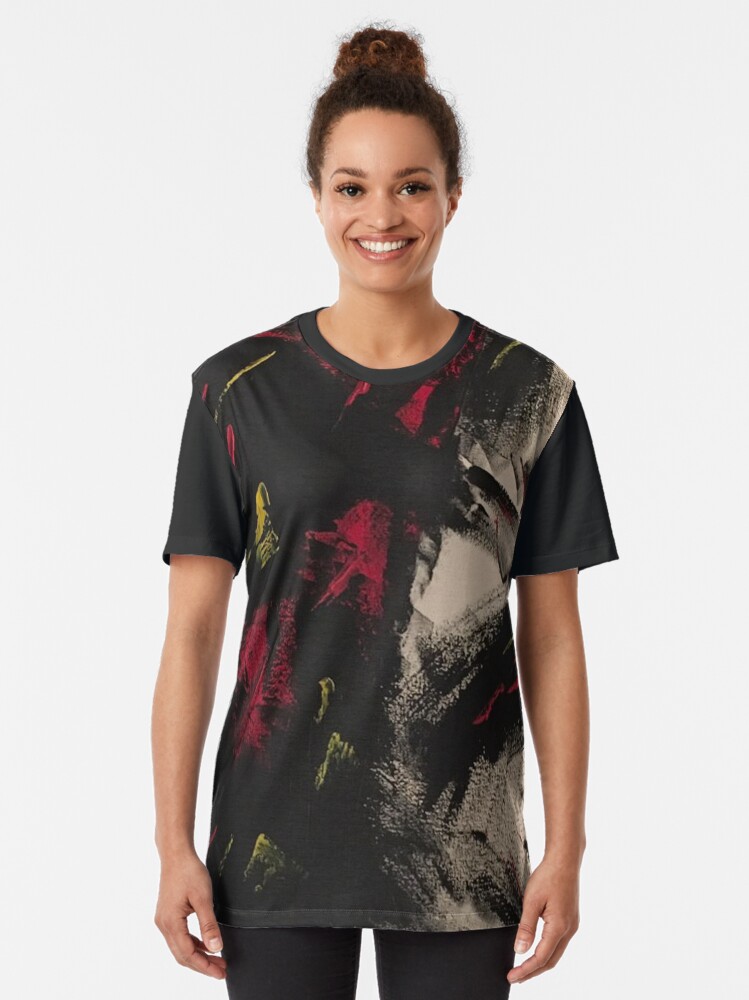 Aperçu 2 sur 5. T-shirt graphique avec l'œuvre Méchant son, noir dessein créée et vendue par martinb1962.