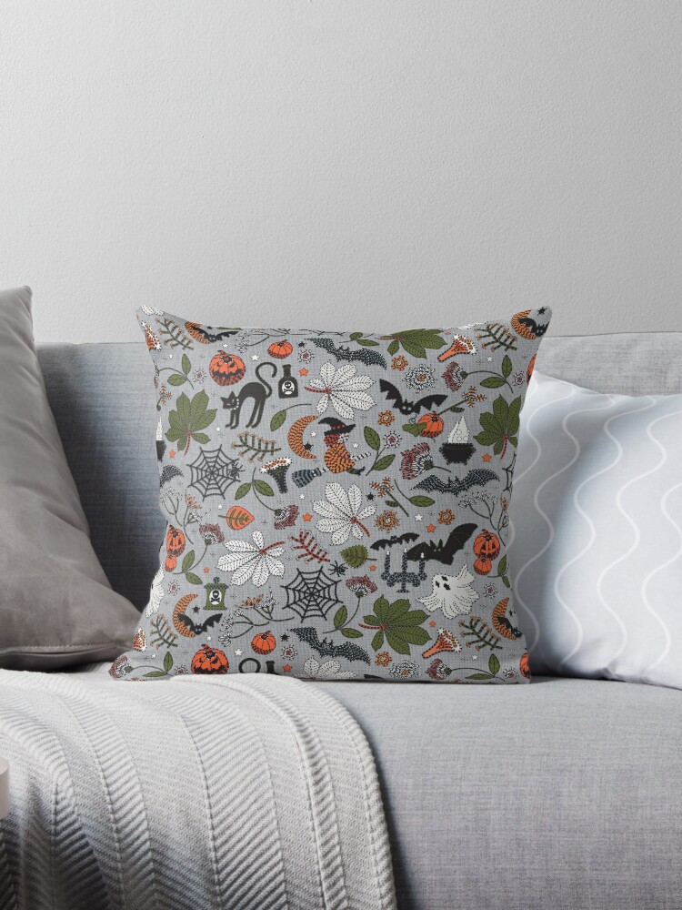 Embroidered Throw Pillow - Happy Halloween – Sew Dreams Come True