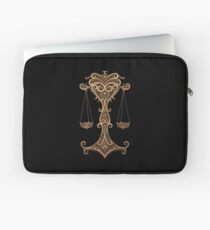 Rustikales Waage-Sternzeichen auf Schwarzem Laptoptasche