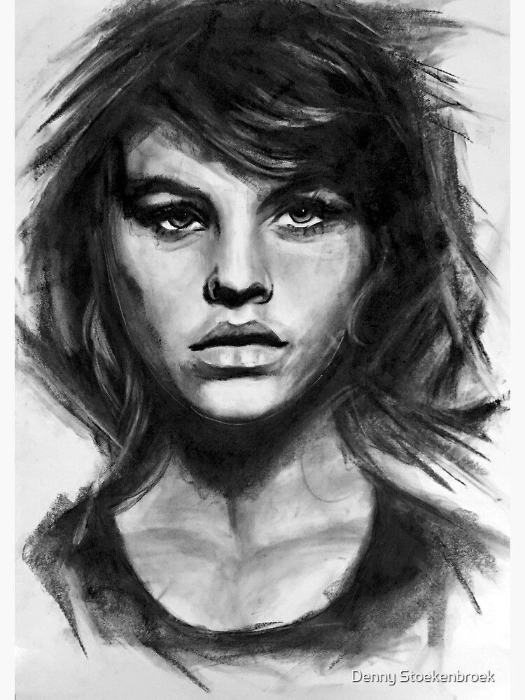 Draw a simple white charcoal portrait – Mont Marte Global