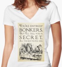 Camiseta entallada de cuello en V Alicia en el país de las maravillas - Eres completamente loco - Cita de Mad Hatter 0189